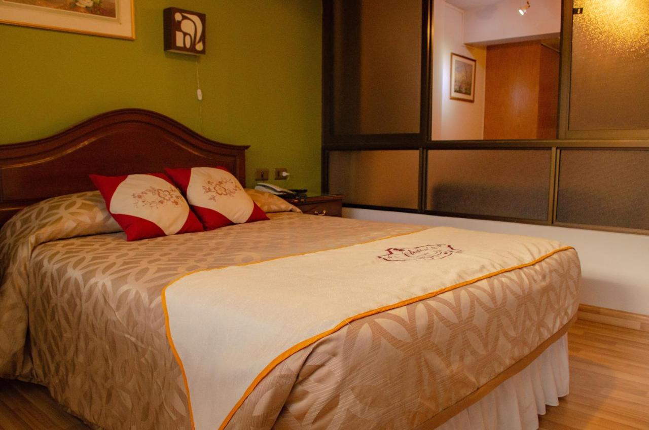 Apart Hotel Violettas Кочабамба Екстер'єр фото